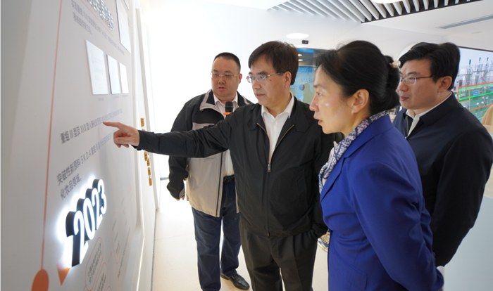 新闻 | 国家药监局调研组莅临南宫28NG相信品牌力量医疗开展医疗器械立法调研
